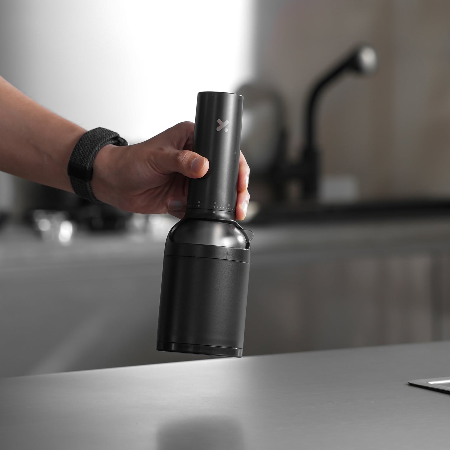 【発売記念20％OFF🎉】電動コーヒーグラインダーThe Bottle