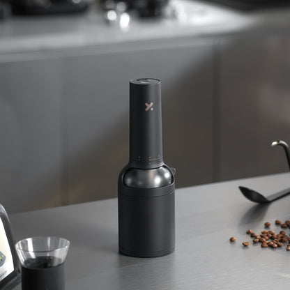 【発売記念20％OFF🎉】電動コーヒーグラインダーThe Bottle